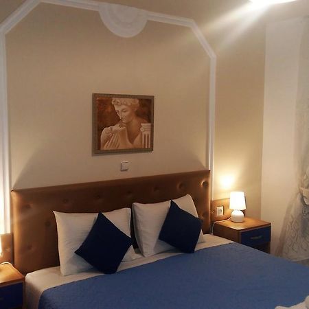 Pantheon Deluxe Apartments Archangelos  Zewnętrze zdjęcie