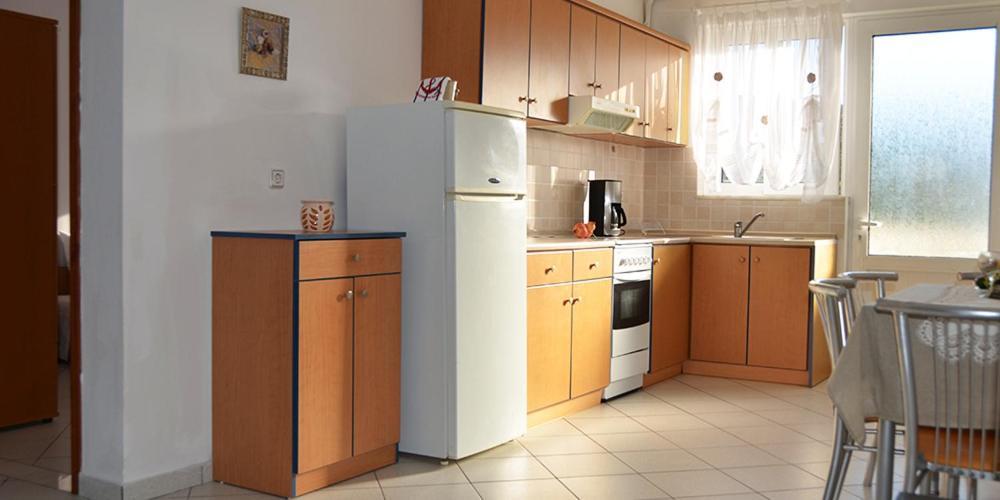 Pantheon Deluxe Apartments Archangelos  Zewnętrze zdjęcie
