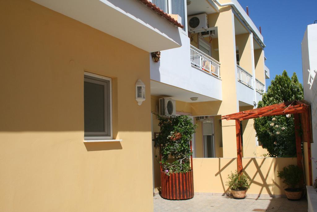 Pantheon Deluxe Apartments Archangelos  Zewnętrze zdjęcie